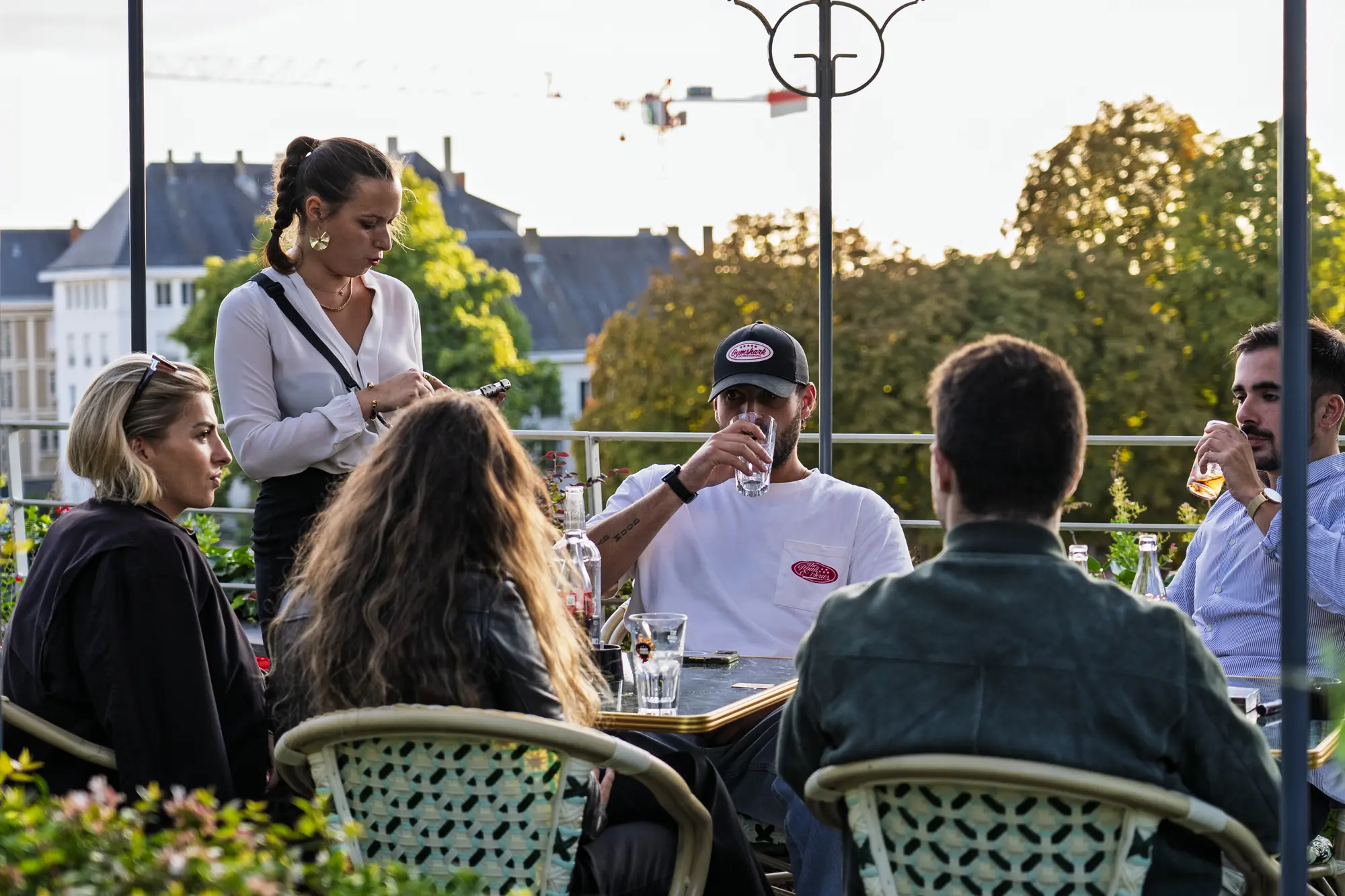 La terrasse et les toits d'Angers
